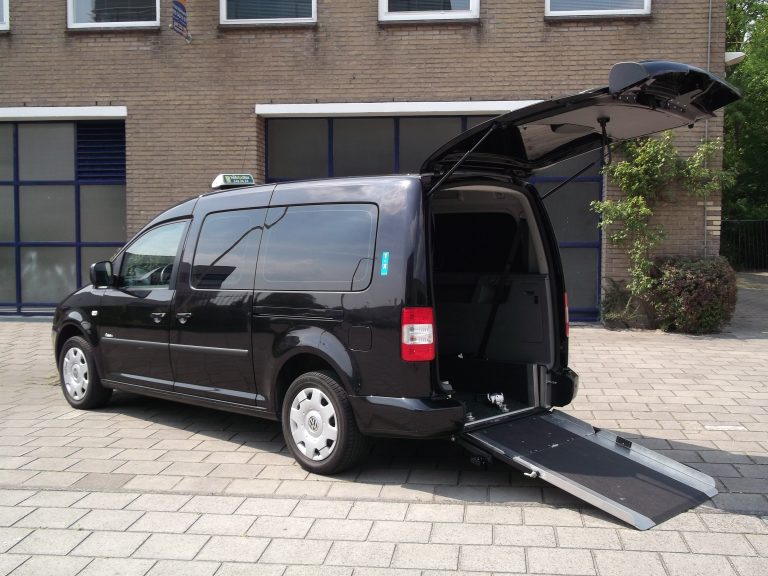 rolstoeltaxi rolstoelvervoer